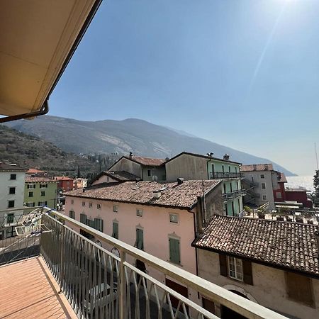 Appartamenti Baia Azzurra 5. Torbole Sul Garda Kültér fotó